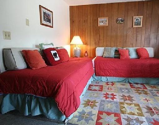 Westwynd Motel Purdy Quarto foto
